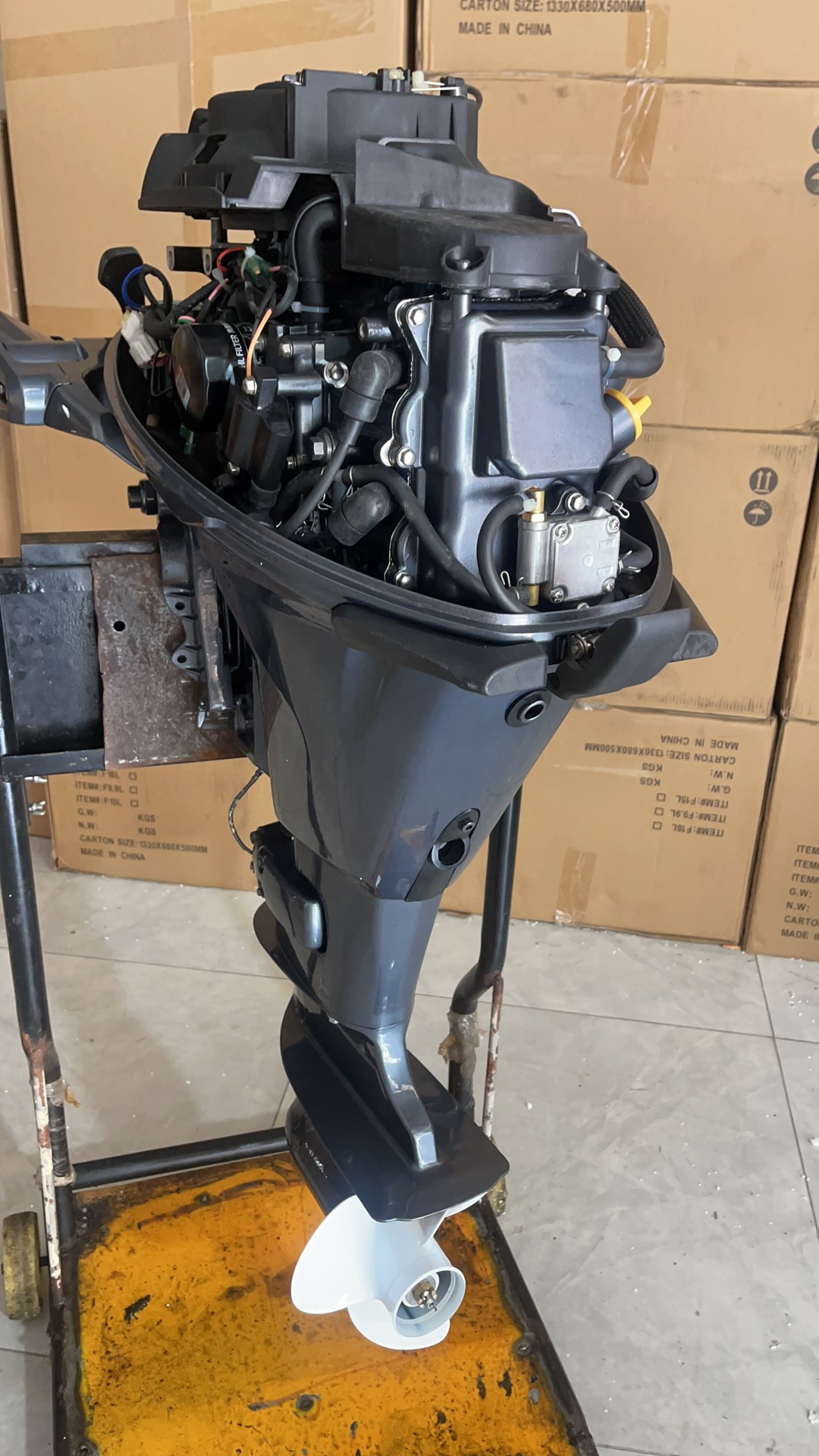 Лодочный мотор 25-30 л.с., 4-т – обзор и цена Fishing Boat Outboard Motor